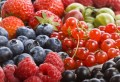A bogyós gyümölcsök segíthetnek megőrizni az agyi funkciókat