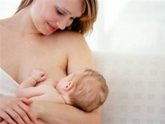 Augusztus 1. a szoptatás világnapja: 8 kritikus pont, amely téged is érint