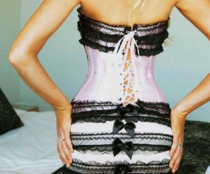  Lecsalni a kilókat - Hatékony megoldás a fűző?