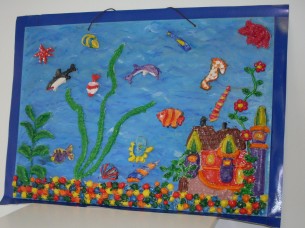 Mit üzennek a gyerekrajzok?